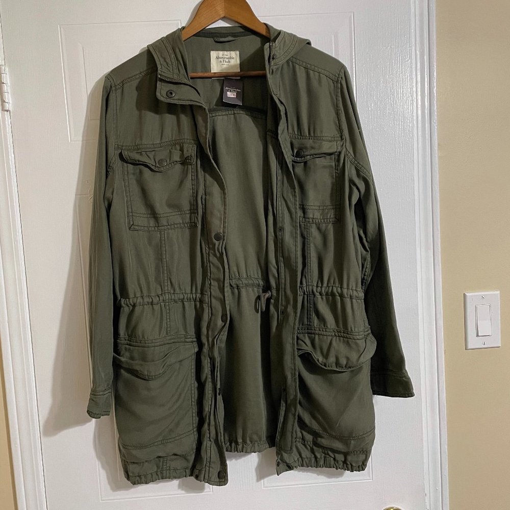 Abercrombie & Fitch Military Green Long Light Utility Jacket NWT